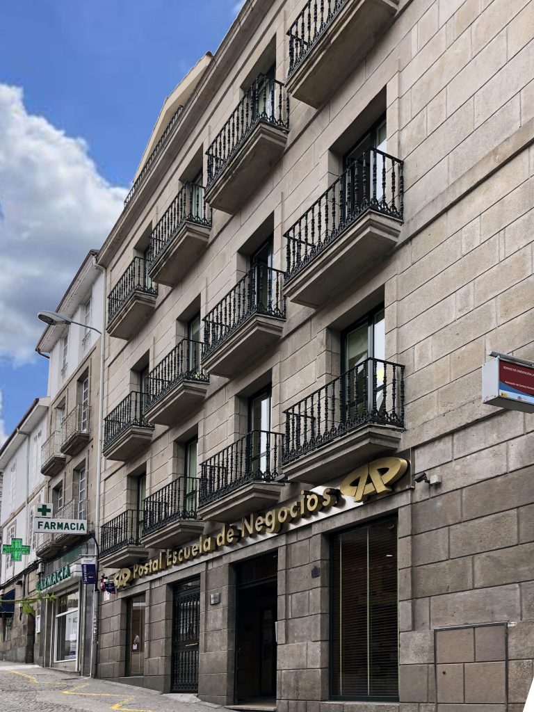 FOTO_FACHADA_PEN_CONSULTORIA_Y_FORMACION_OURENSE